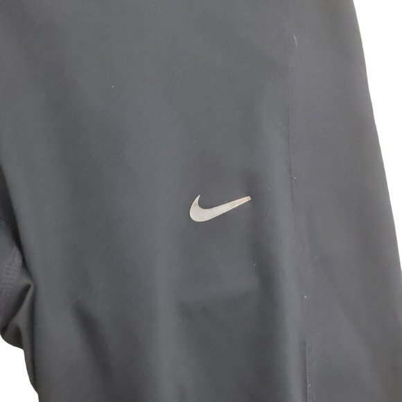 Nike Power Essential Women’s Size Medium Black Mid Rise Running Crops Pants - Picture 2 of 10